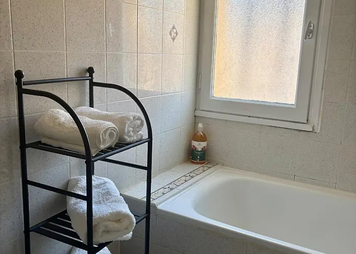 - Calme Proche Gare & Centre * Pau